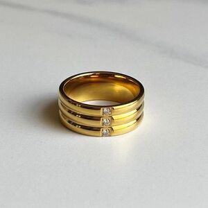 New! “Eva” Gold Ring